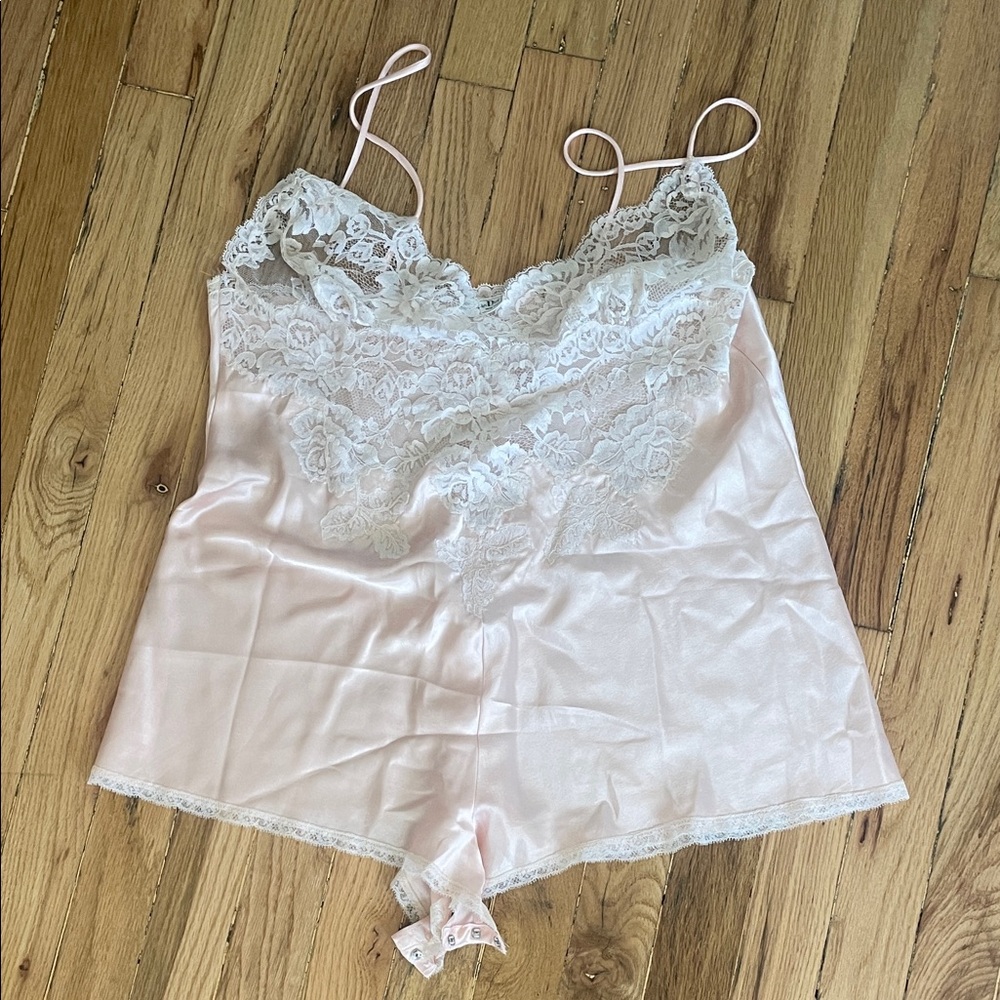 Christian Dior Soft Pink Lace Chemise L Vintage * Made in USA *